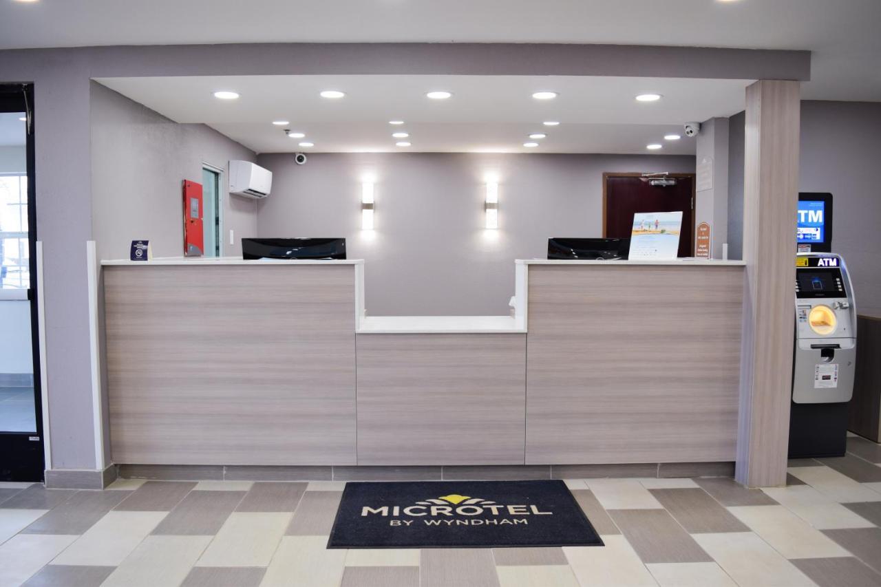 Travelers Inn And Suites Raleigh Ngoại thất bức ảnh